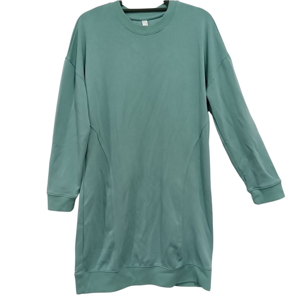 NWOT Stylus Tunic Sweater Size S